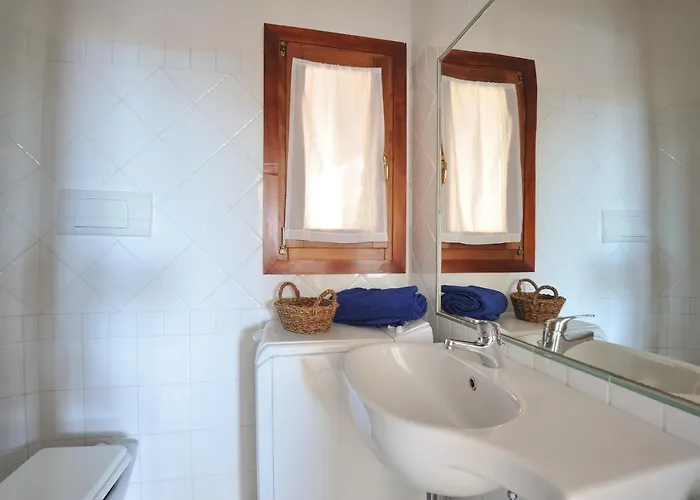 Spacious In Apartman Santa Maria Navarrese