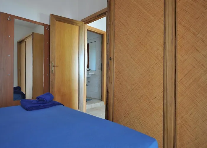 Spacious In * サンタ・マリア・ナヴァーリス